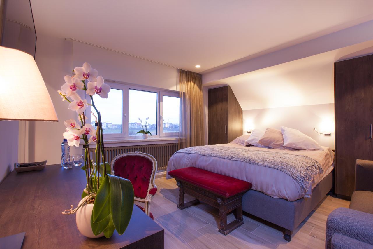 Sable D'O -Vlak Aan De Zee- Bed & Breakfast Mariakerke  Eksteriør bilde